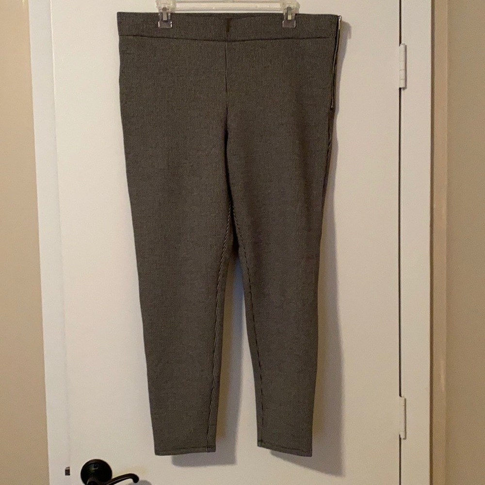 Ann Taylor Pants - Black/Creme/White - Silver zipper-left -New W/O Tags